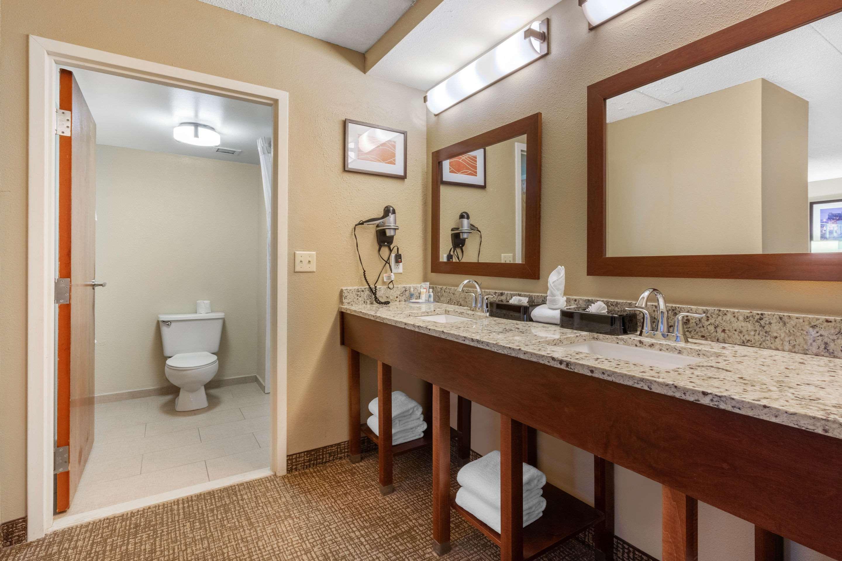 Comfort Inn & Suites Hamilton Place Chattanooga Bagian luar foto