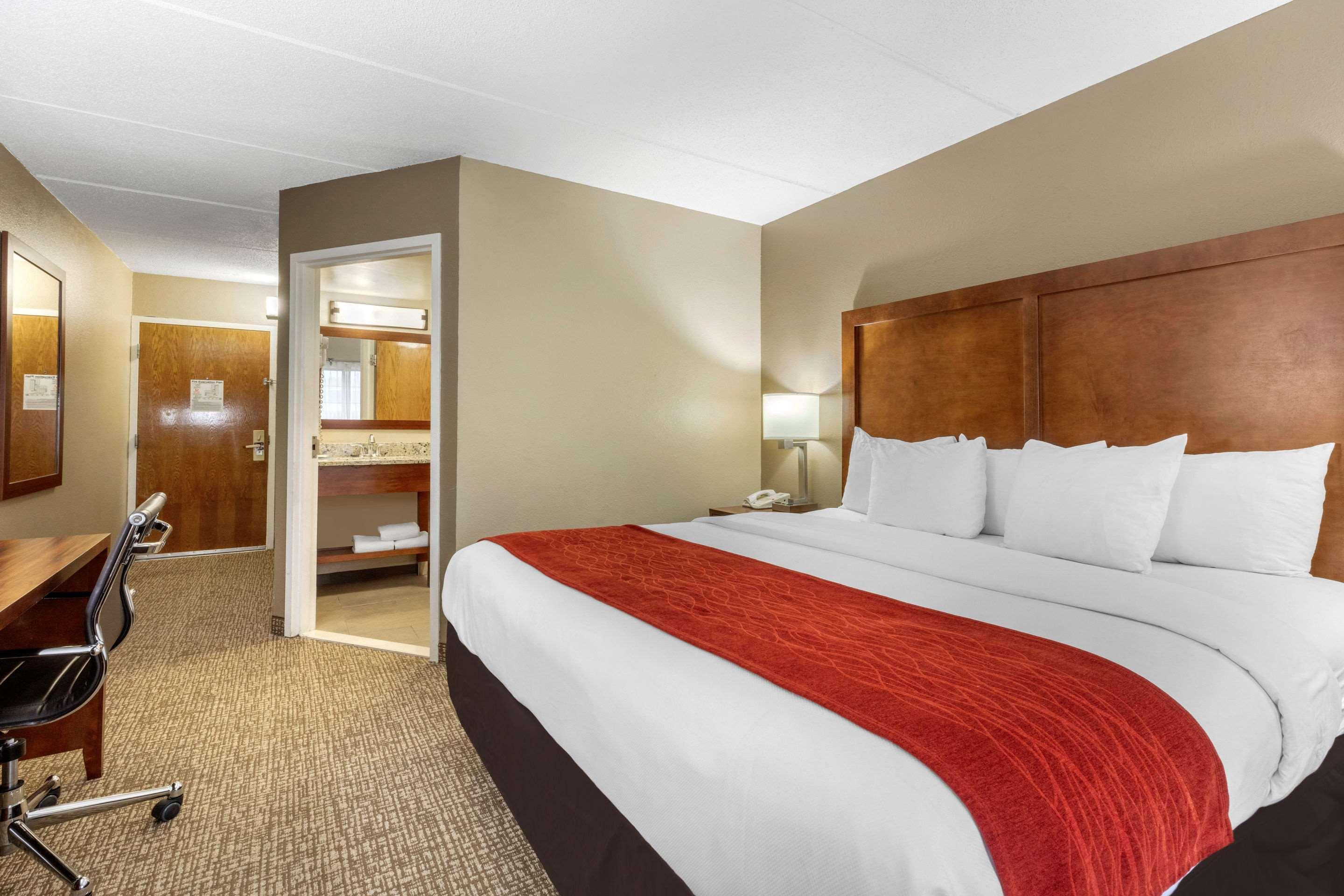 Comfort Inn & Suites Hamilton Place Chattanooga Bagian luar foto
