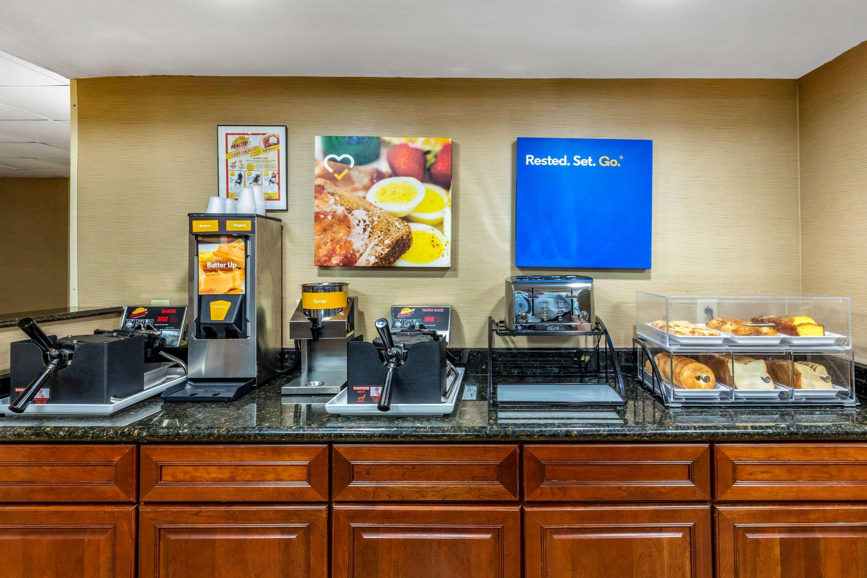 Comfort Inn & Suites Hamilton Place Chattanooga Bagian luar foto