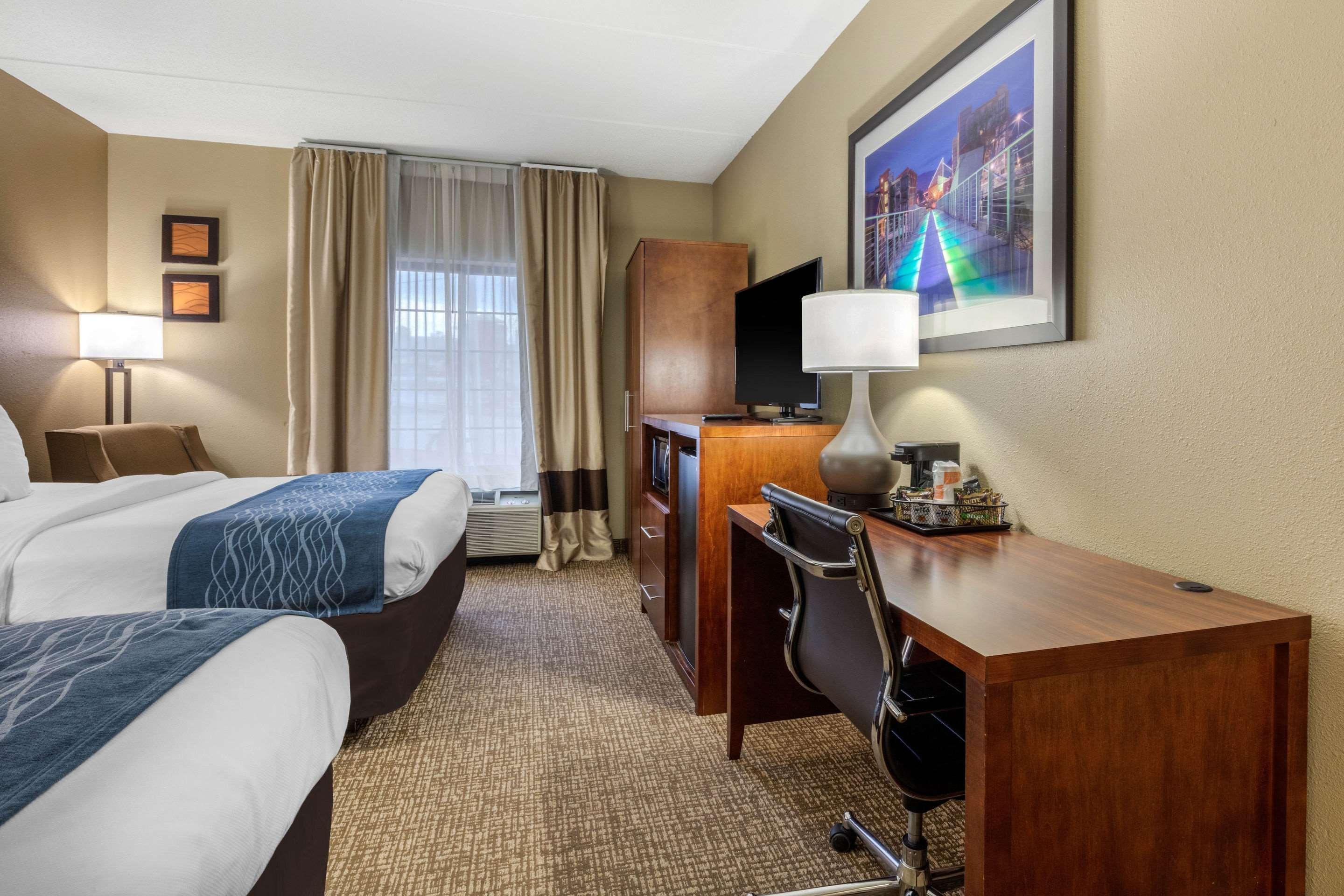 Comfort Inn & Suites Hamilton Place Chattanooga Bagian luar foto
